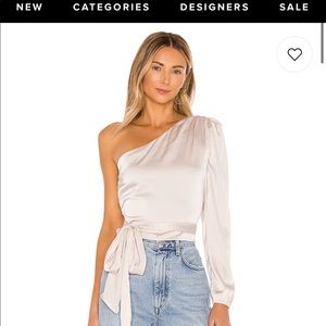 One shoulder top in bone